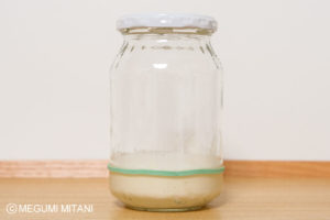 自家製天然酵母の作り方(c)Megumi Mitani