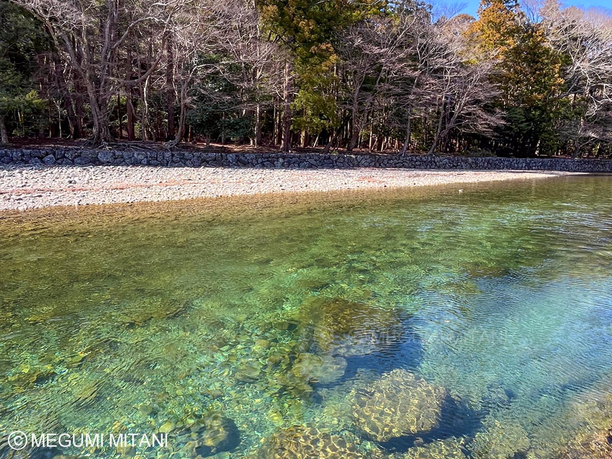 伊勢神宮「内宮」五十鈴川(c)Megumi Mitani