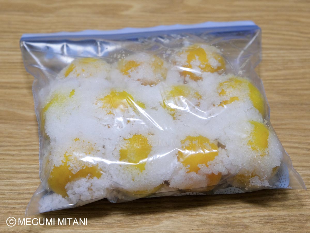 ジップロックでかんたん！自家製南高梅干しの作り方(c)Megumi Mitani
