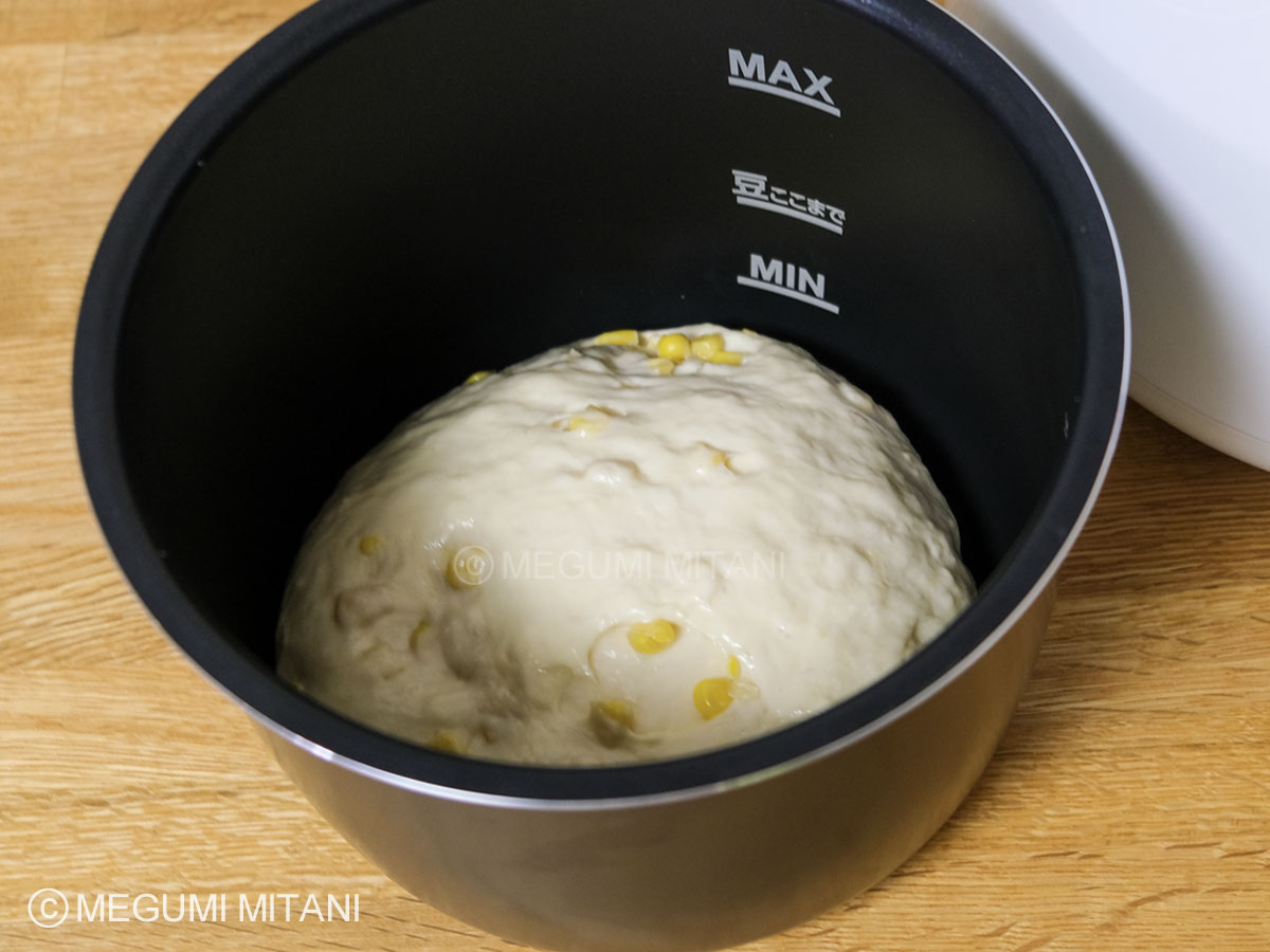 クッキングプロV3でパン作り(c)Megumi Mitani